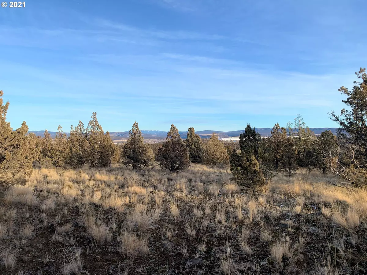 Prineville, OR 97754,NW PINECREST DR