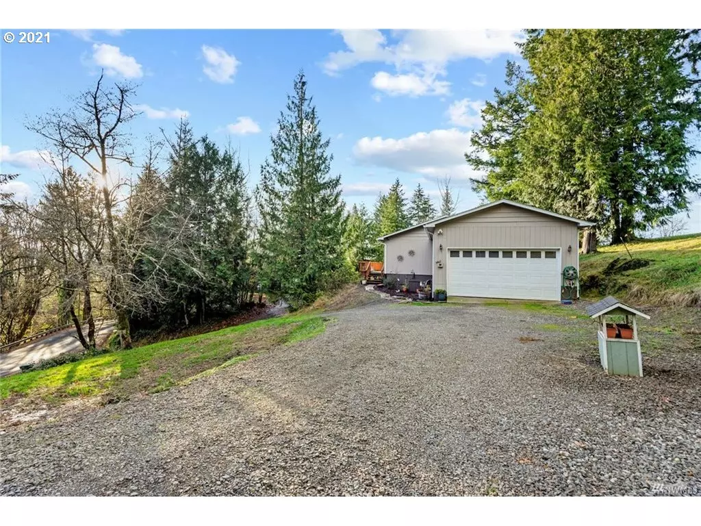 Kelso, WA 98626,784 CARROLL RD