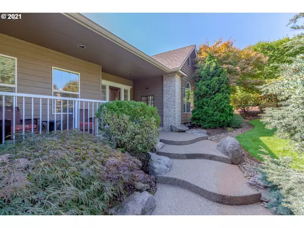 Salem, OR 97306,6130 CROOKED STICK LOOP SE