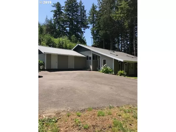 1884 SCHOLFIELD RD, Reedsport, OR 97467