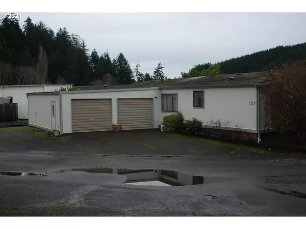 Reedsport, OR 97467,100 RIVER BEND RD #SP127