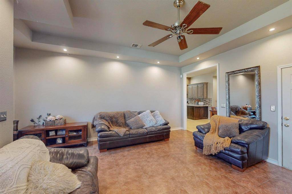 Fort Worth, TX 76119,6412 Willard Road
