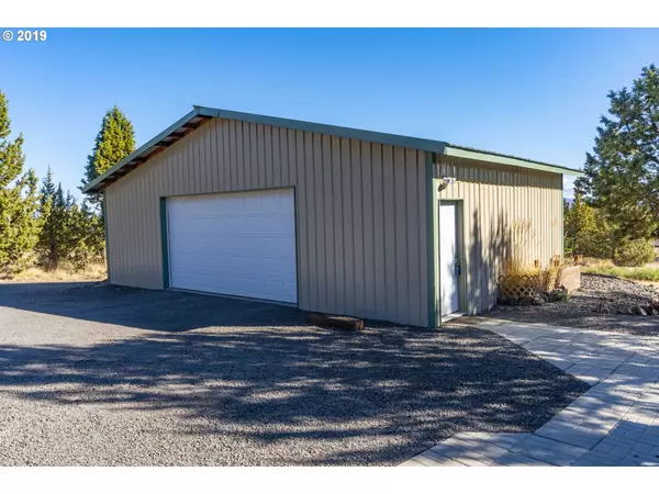 Prineville, OR 97754,6902 SE SCENIC DR