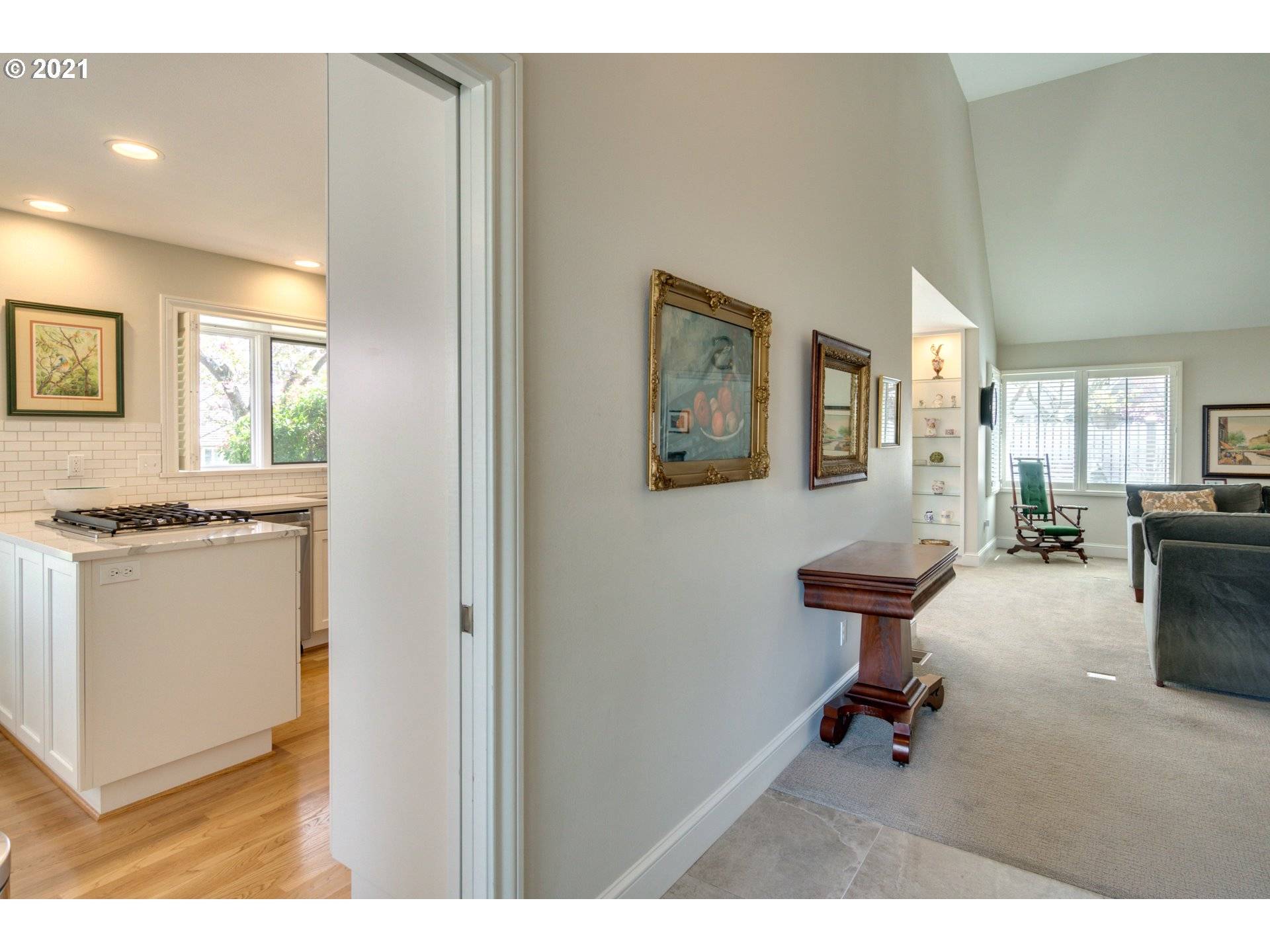 Lake Oswego, OR 97034,1710 YARMOUTH CIR