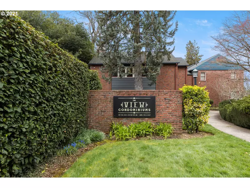 227 NE 61ST AVE #2, Portland, OR 97213