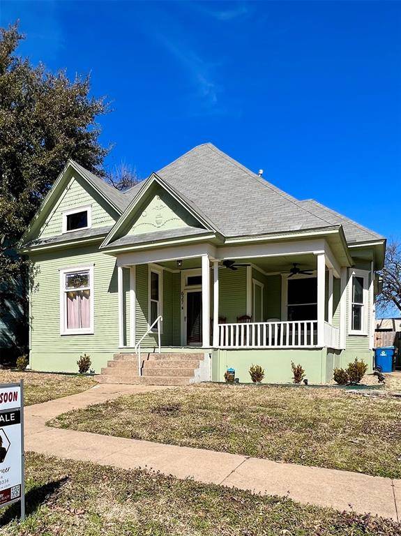 627 W Chestnut Street, Denison, TX 75020