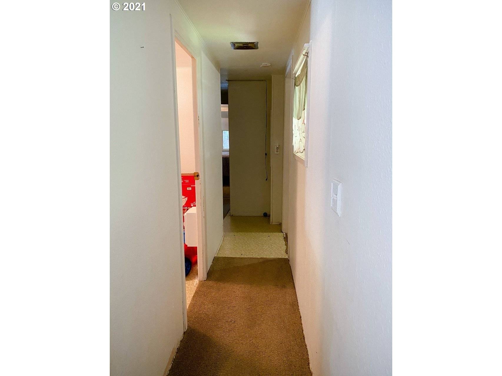 Florence, OR 97439,5170 GRAND AVE #SP 38