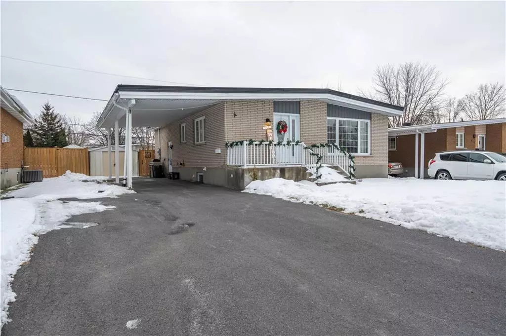 Cornwall, ON K6H 5P5,447 LEITCH DR