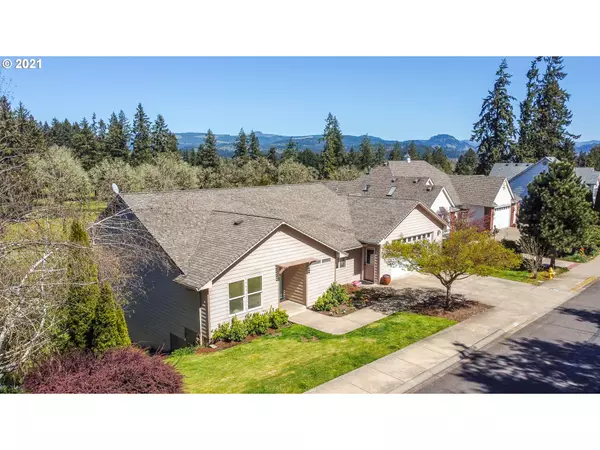 780 HOLLY AVE, Cottage Grove, OR 97424