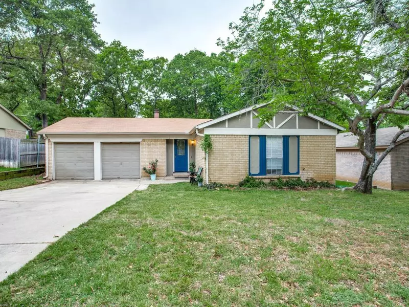 4214 Snow Mass Drive, Arlington, TX 76016