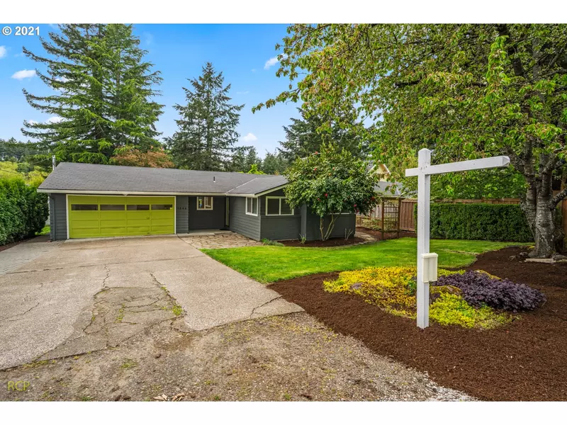 7045 SW 68TH AVE, Portland, OR 97223