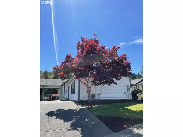 Cottage Grove, OR 97424,2543 E MAIN ST