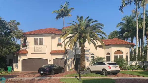 641 Coconut Palm Ter, Plantation, FL 33324