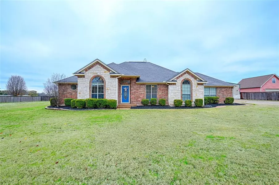 175 Chrestman Lane, Seagoville, TX 75159