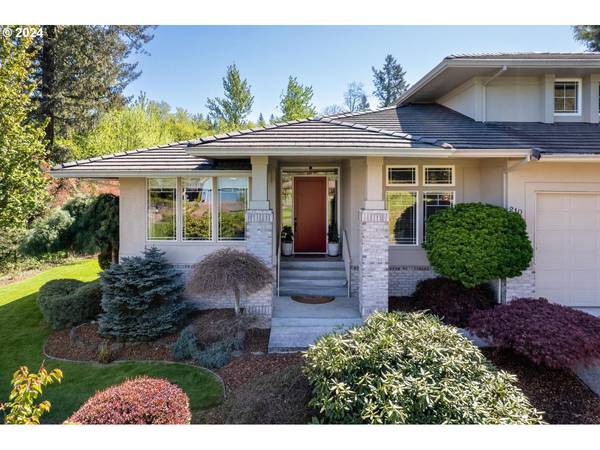 210 SE 16TH CT, Gresham, OR 97080