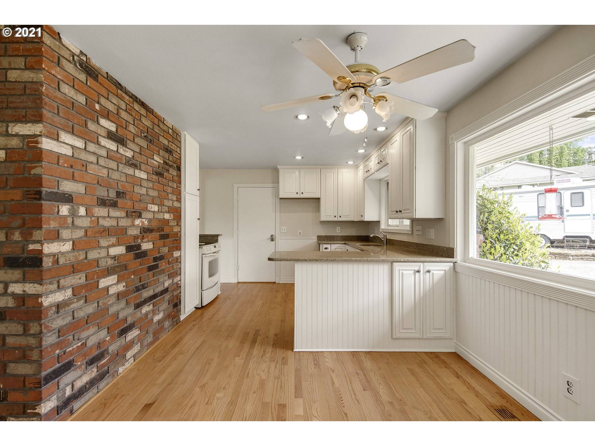 Tigard, OR 97224,14565 SW 141ST AVE