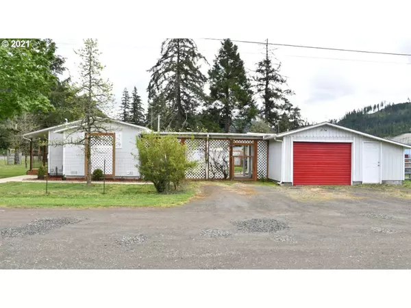 Sutherlin, OR 97479,108 EAST AVE