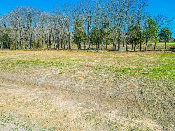 Lot 412 Sailboat Drive, Corsicana, TX 75109