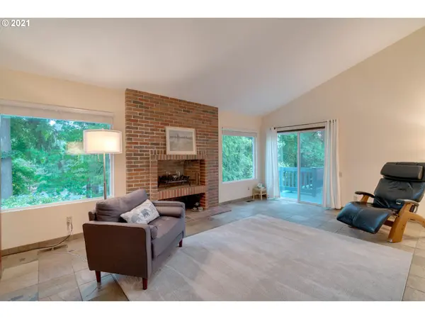 Portland, OR 97219,2911 SW PLUM CT