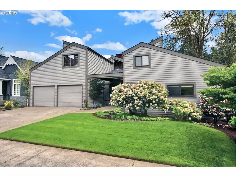 17900 SARAH HILL LN, Lake Oswego, OR 97035