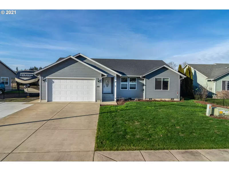 145 CLEAR LAKE ST, Oakland, OR 97462