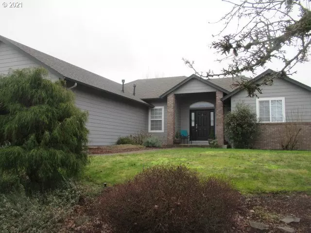 1016 LEONARDS WAY, Eugene, OR 97404