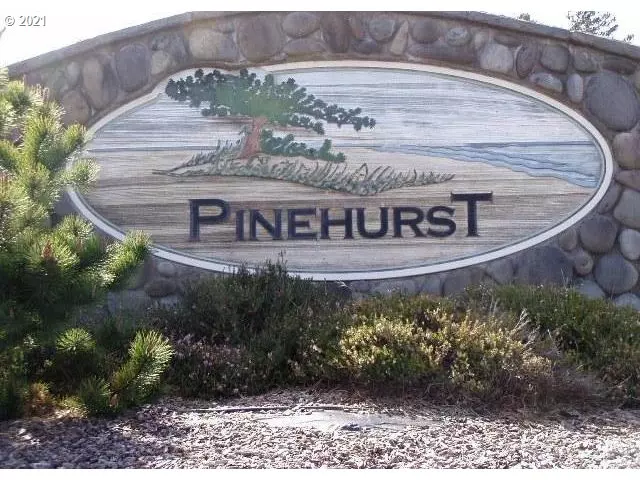 00 Pinehurst RD #40, Gearhart, OR 97138