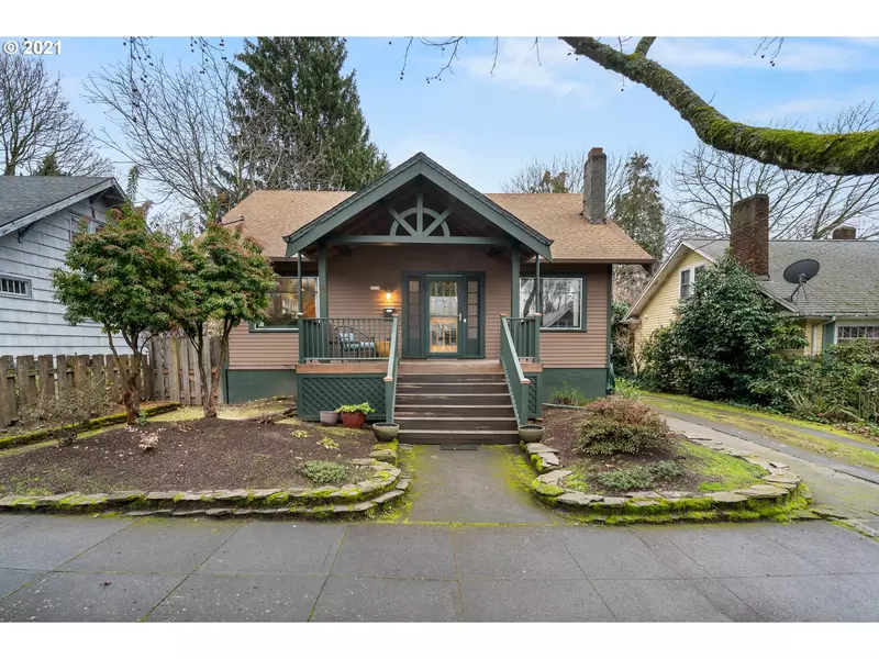 2114 NE 56TH AVE, Portland, OR 97213