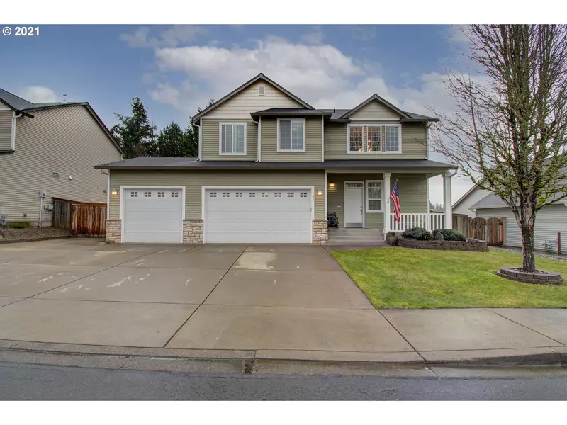 231 E 18TH PL, La Center, WA 98629