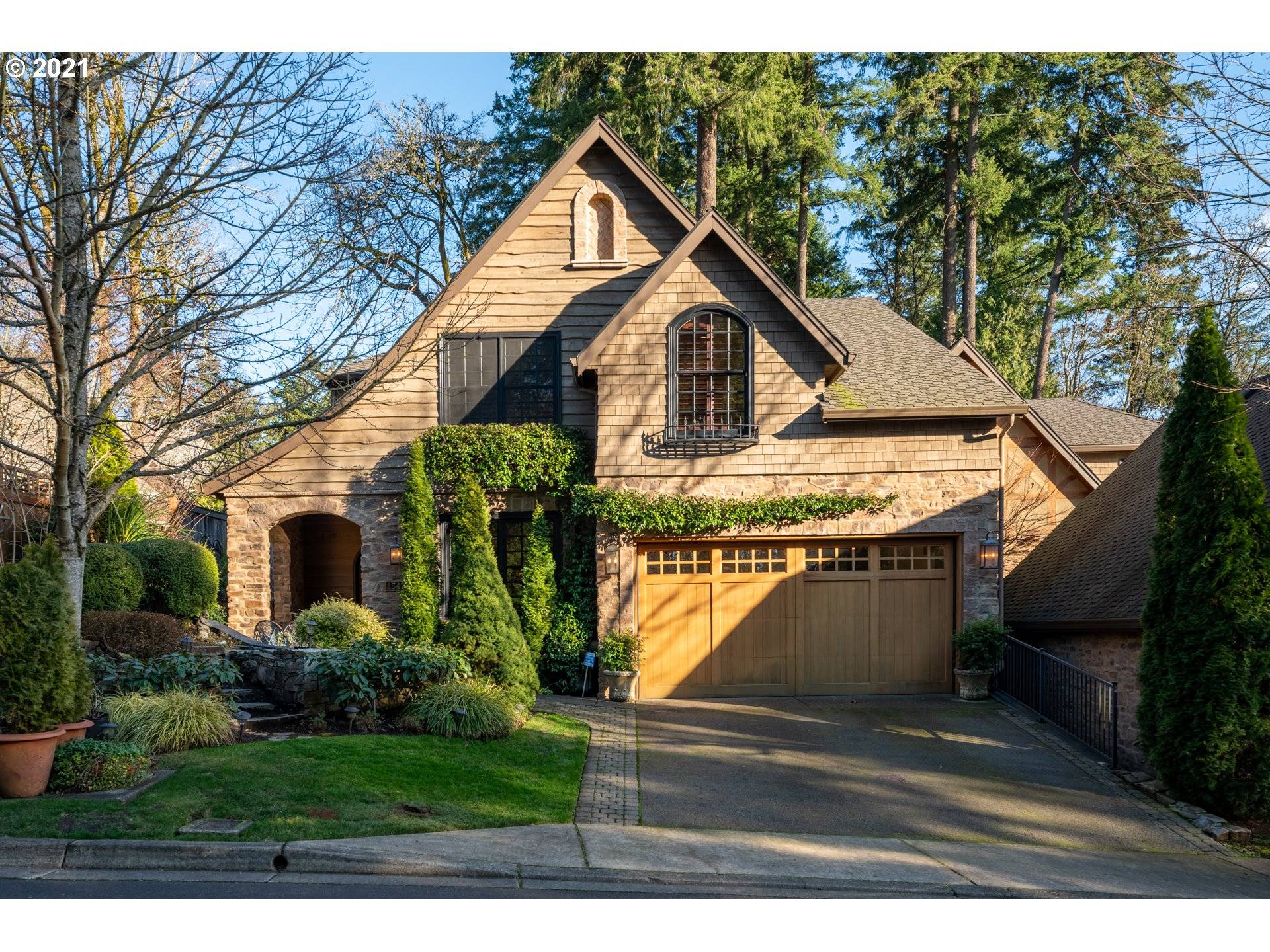 15420 BOONES WAY, Lake Oswego, OR 97035