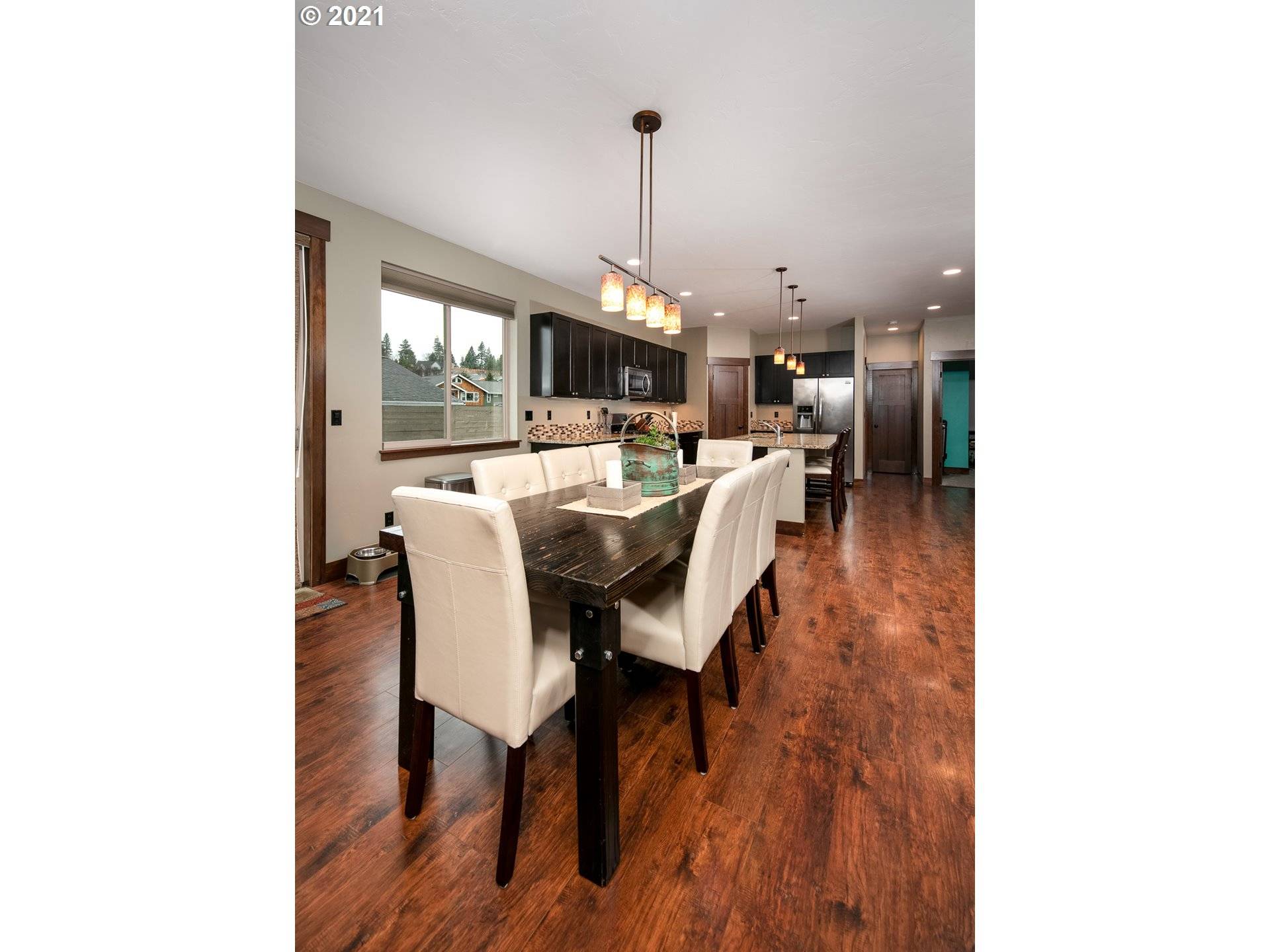 White Salmon, WA 98672,520 COCHRAN LN