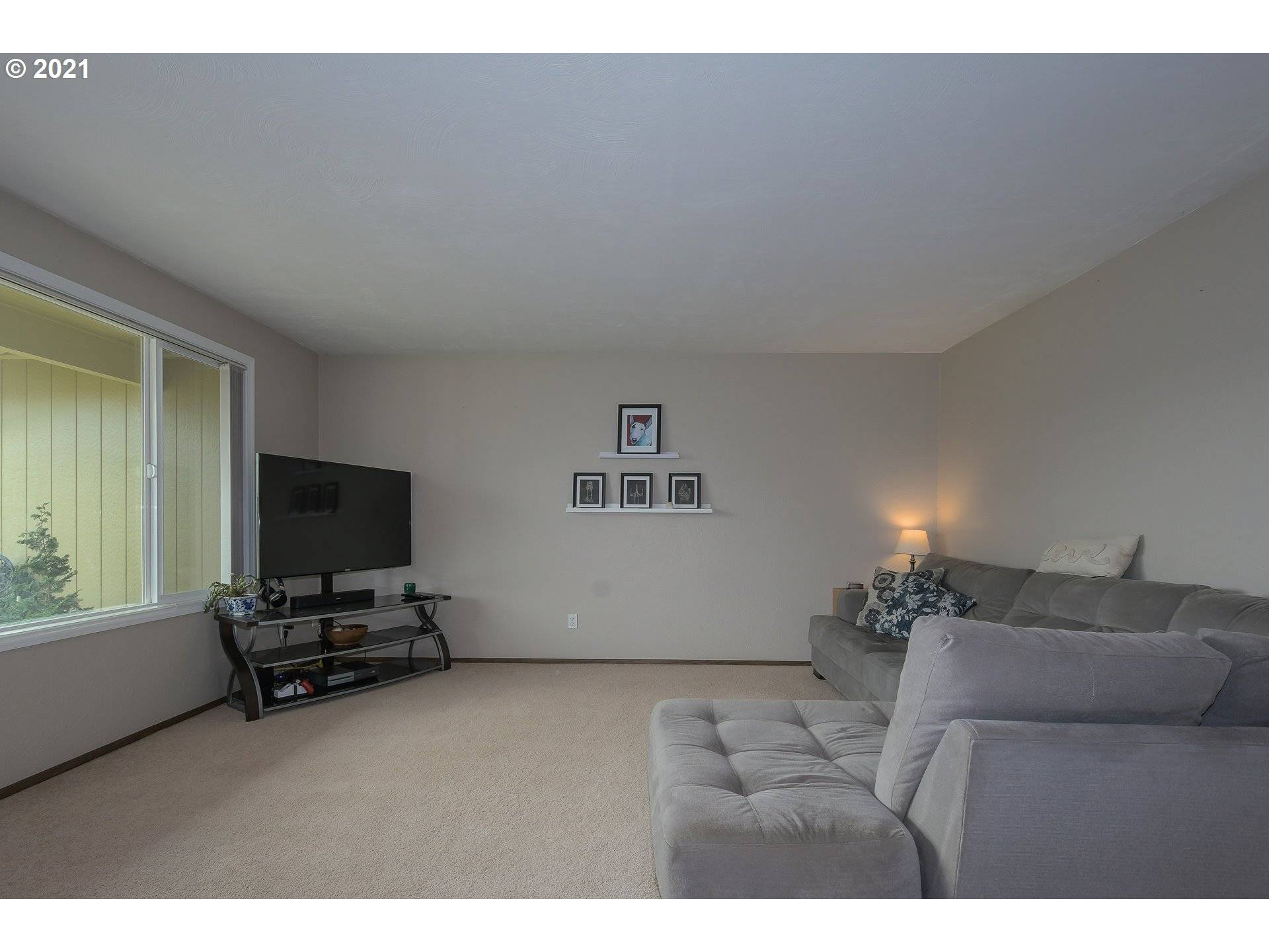Longview, WA 98632,2 OLIVE CT