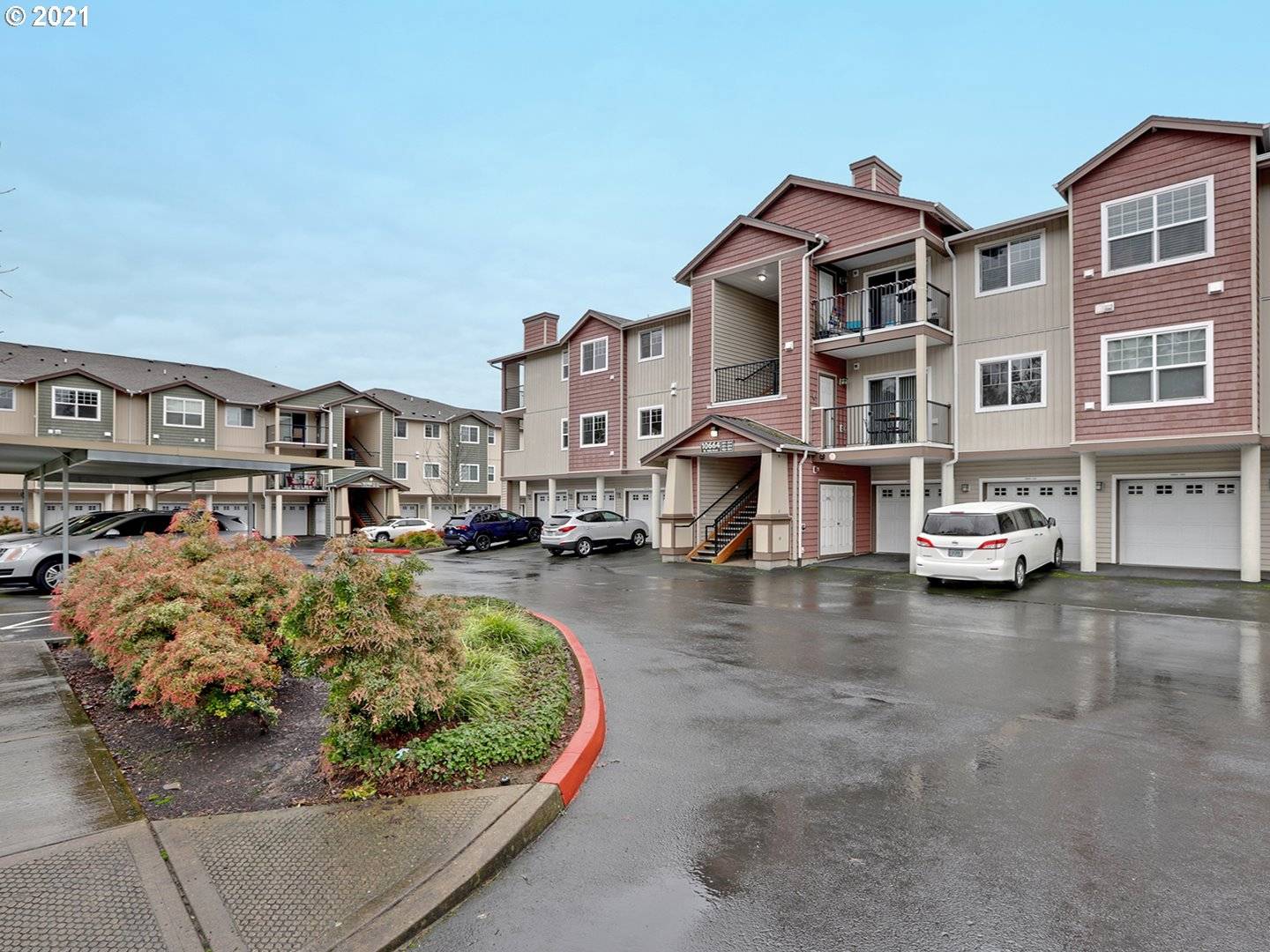 10664 NE HOLLY ST #301, Hillsboro, OR 97006