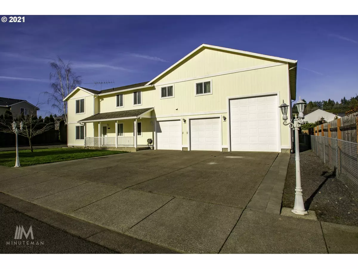 St Helens, OR 97051,35410 OAKWOOD DR