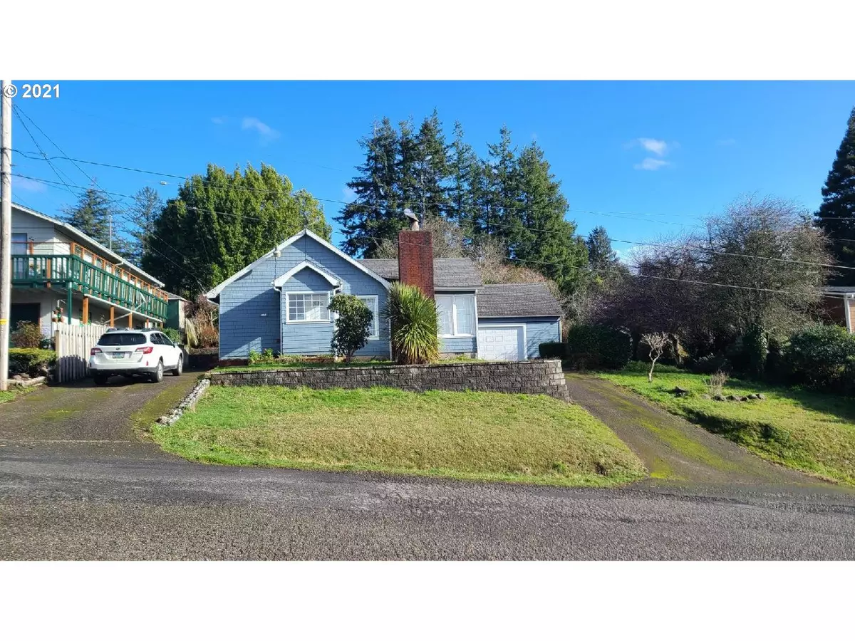 Coos Bay, OR 97420,468 9TH AVE