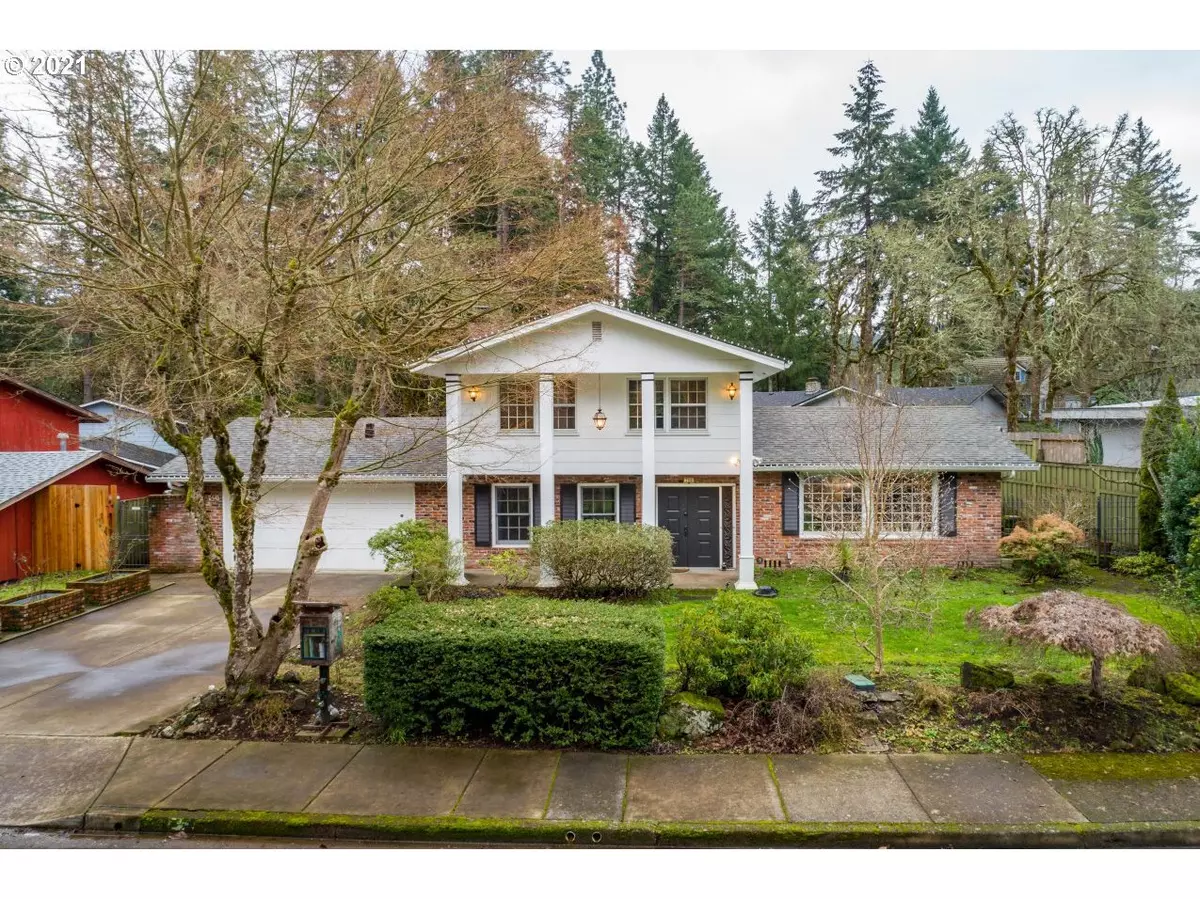 Eugene, OR 97405,750 FOOTHILL DR