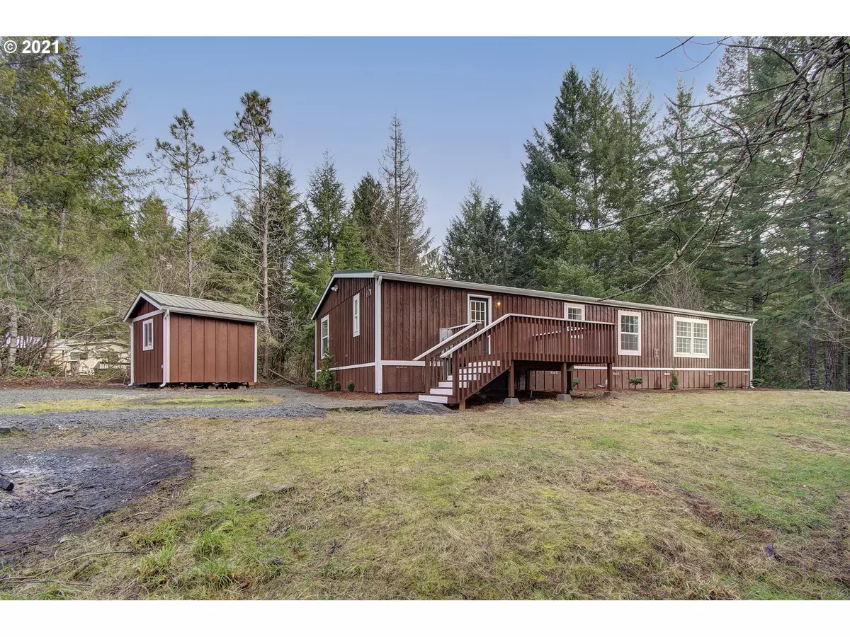 Carson, WA 98610,212 HESLEN RD