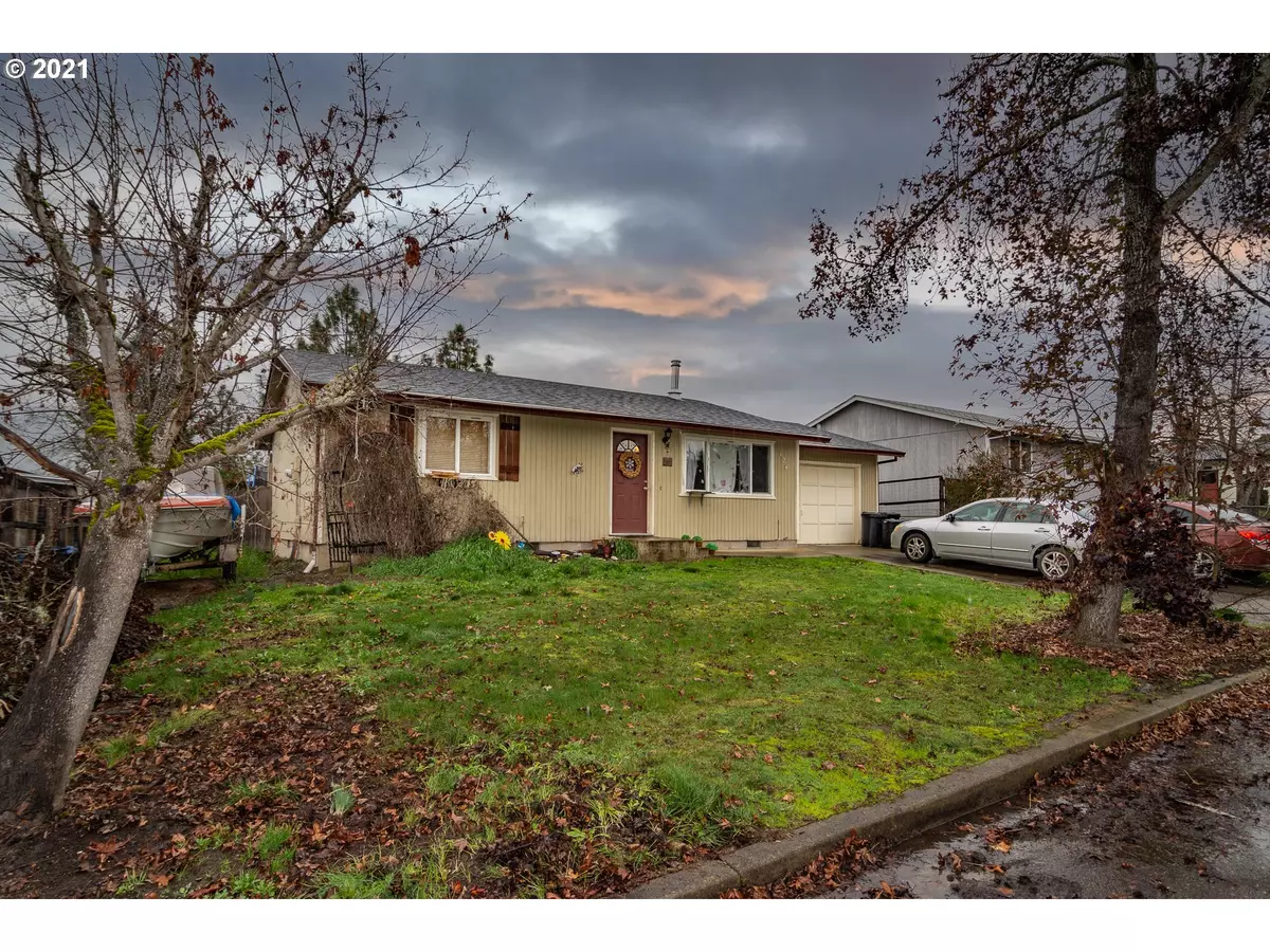 Roseburg, OR 97471,124 BRENTRIDGE DR