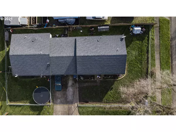 Springfield, OR 97477,2305 D ST