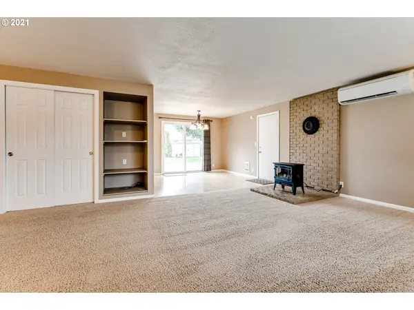 Creswell, OR 97426,419 S 2ND ST