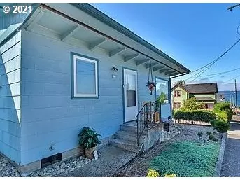 Astoria, OR 97103,875 6th ST