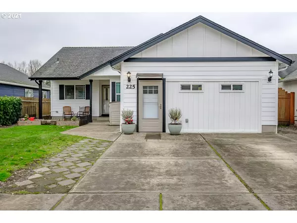 225 INDEPENDENCE WAY, Independence, OR 97351