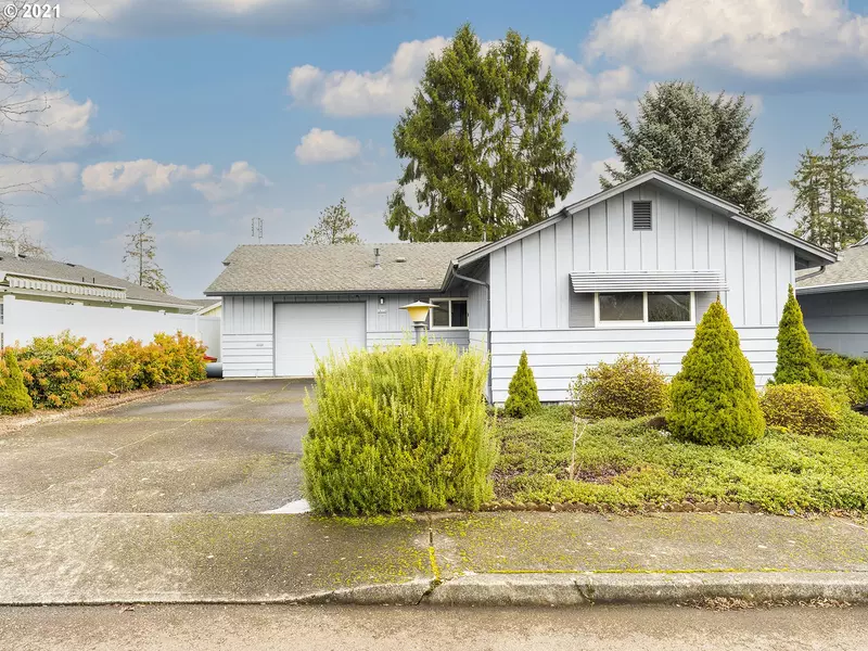 16116 SW KING CHARLES AVE, King City, OR 97224