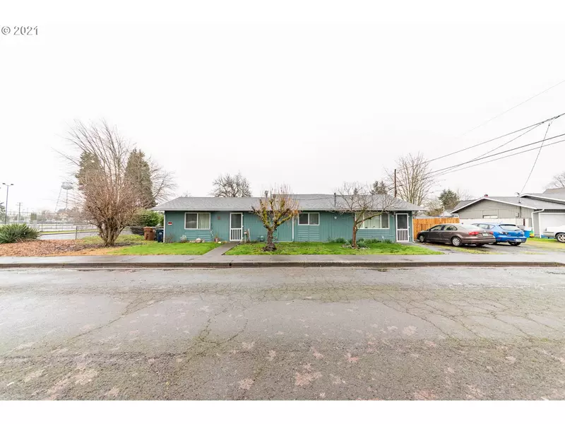 320 E 5TH AVE, Junction City, OR 97448