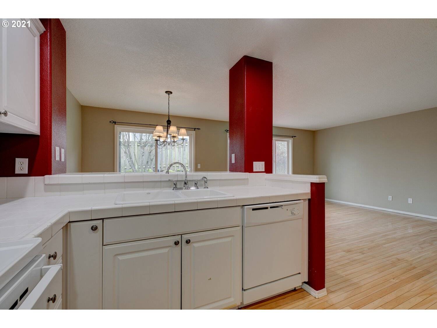 Portland, OR 97229,14773 NW MARGUERITE LN