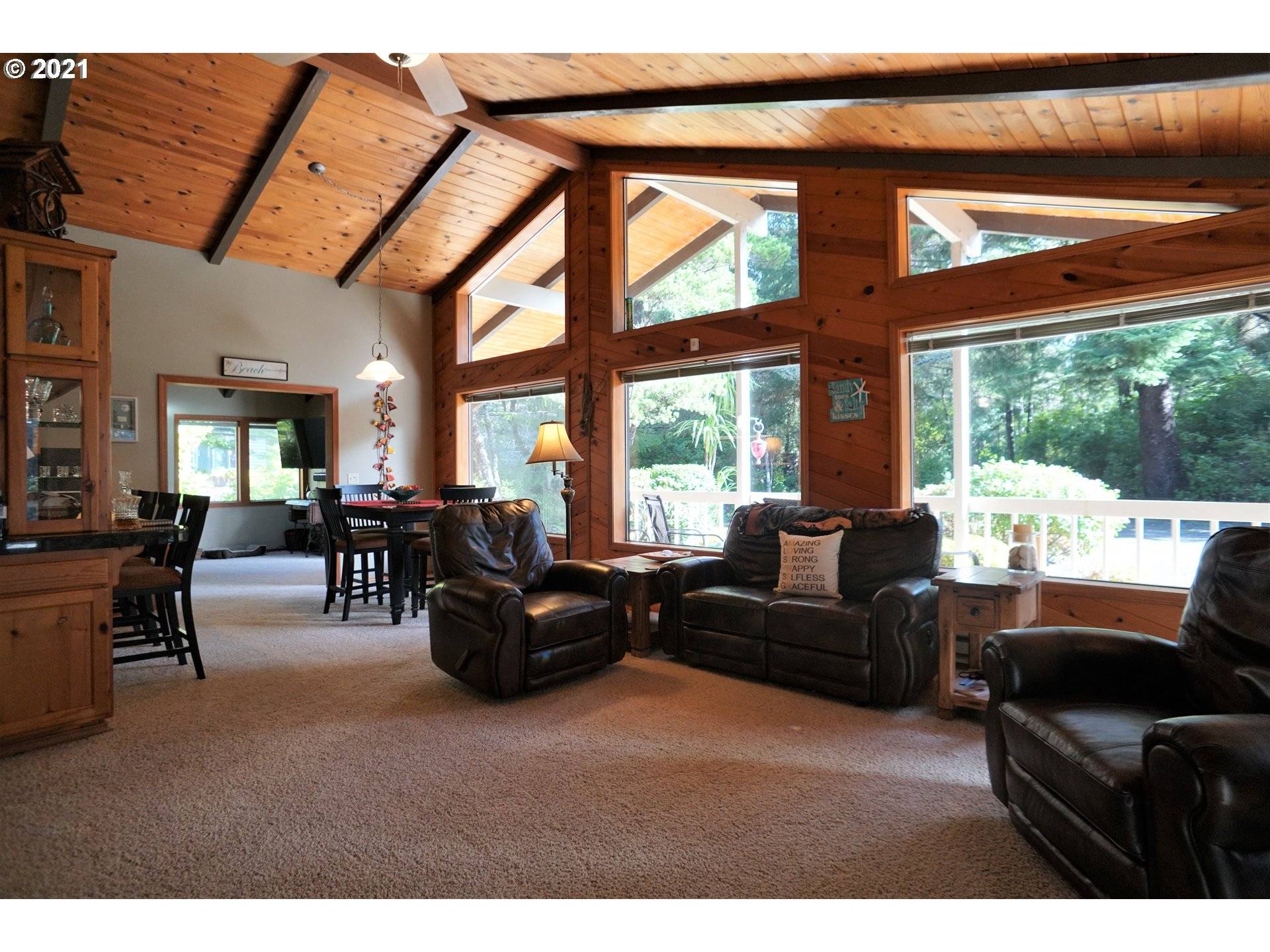 Florence, OR 97439,88046 WOODLANDS DR