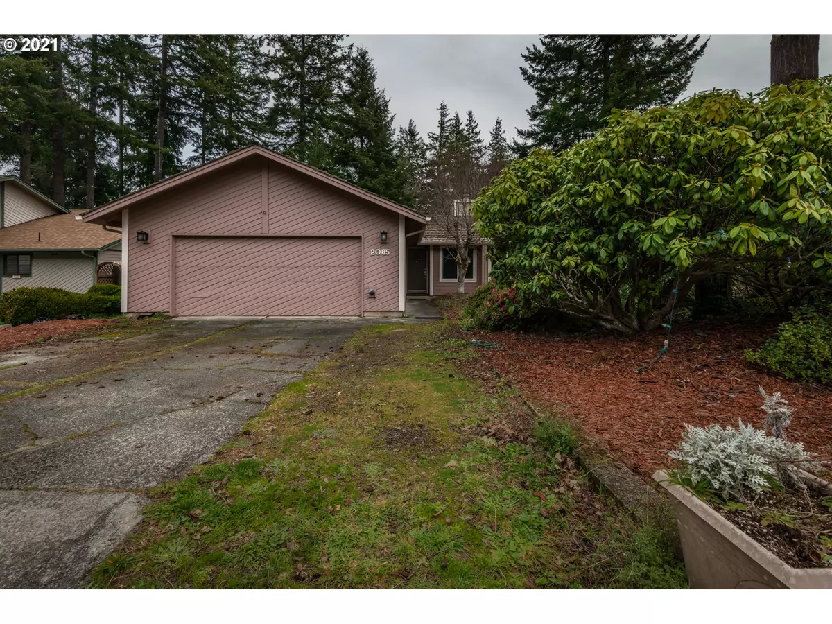 Coos Bay, OR 97420,2085 TIMBERLINE DR