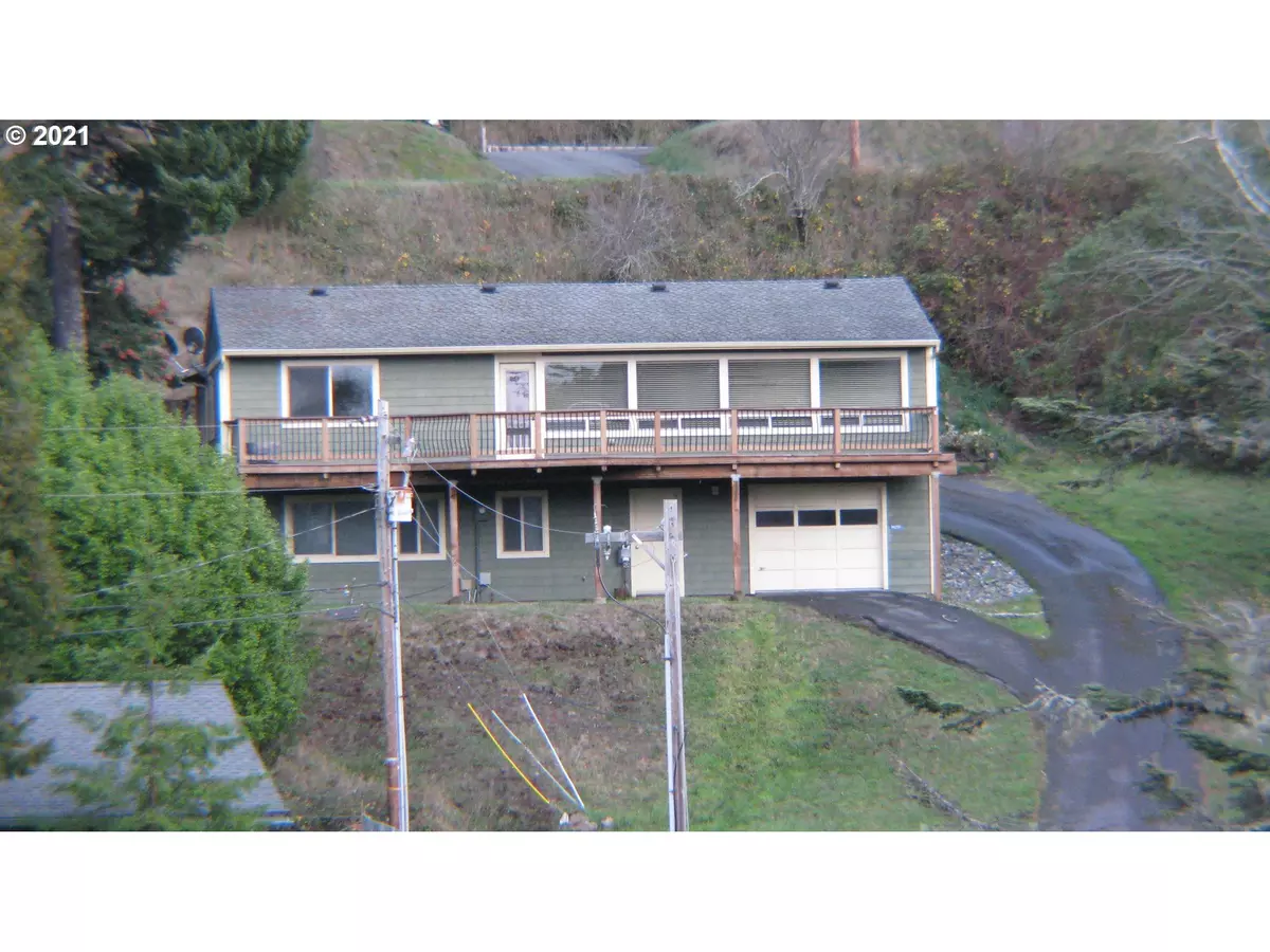 Gold Beach, OR 97444,94259 JUNE ST