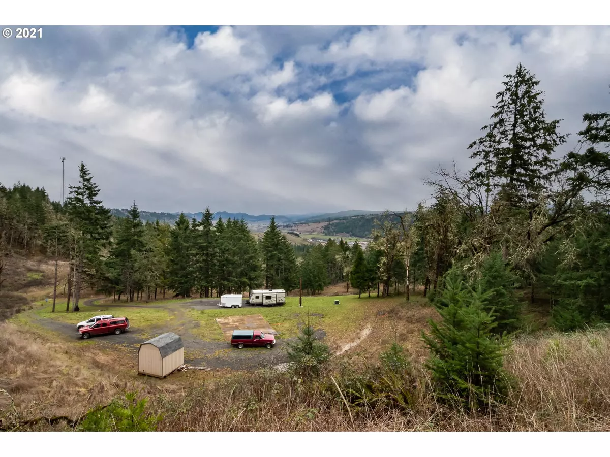 Oakland, OR 97462,1320 DEER HOLLOW LN