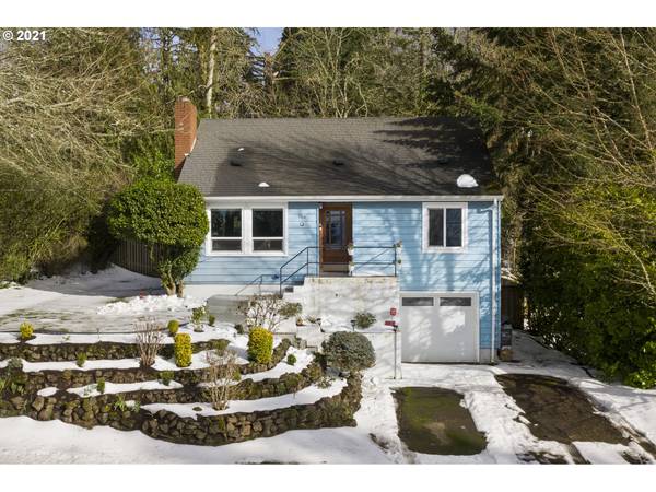 7010 SW 35th AVE, Portland, OR 97219